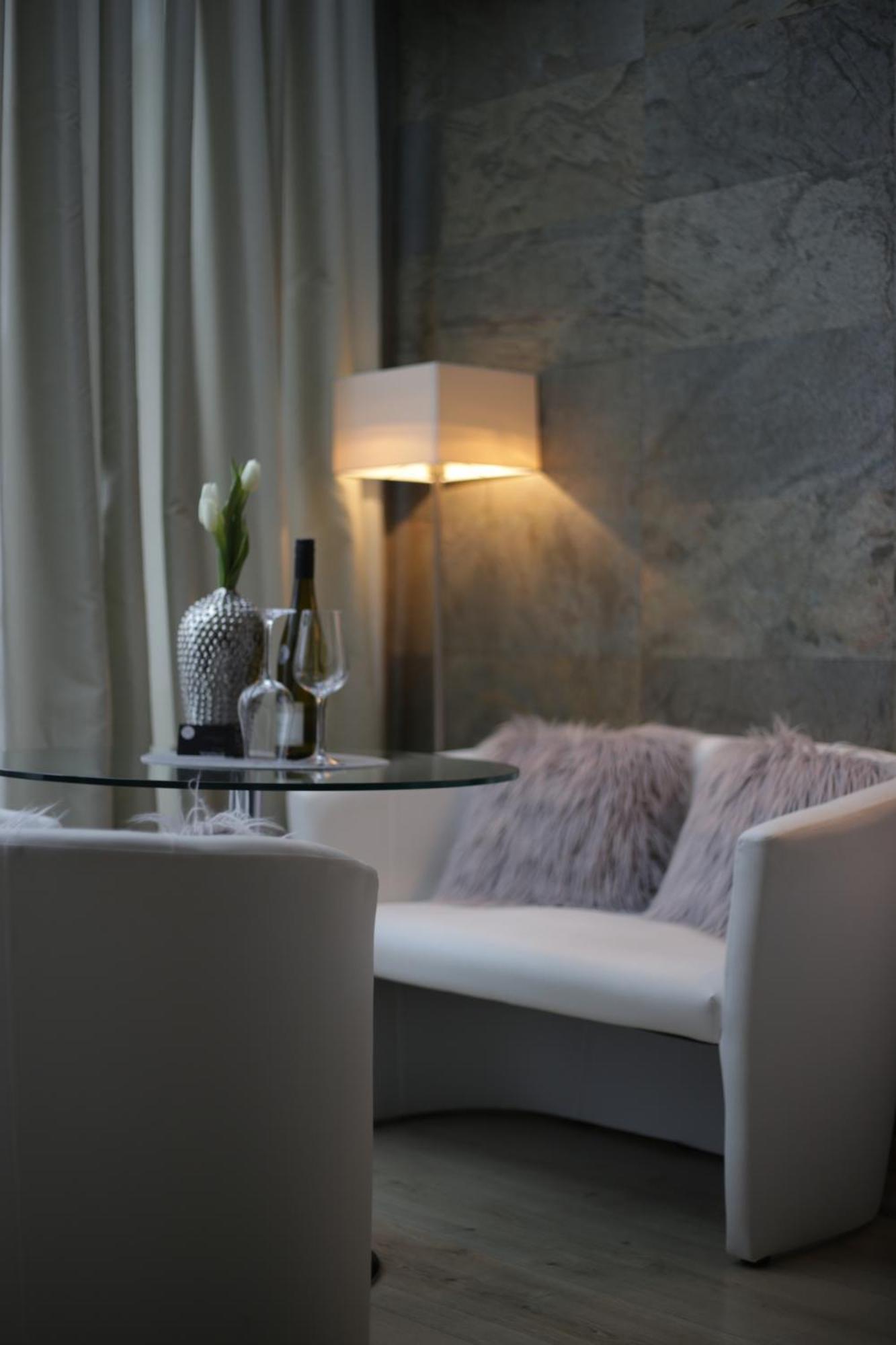 Appart-Hotel Reb_Art Deidesheim Værelse billede